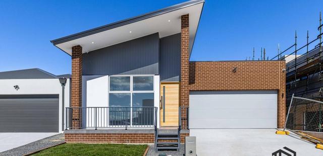 117 Ada Norris Avenue, ACT 2611