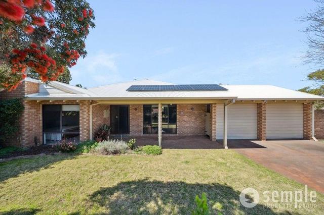 2 Peak Court, WA 6149