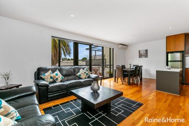 207/5-11 Cole Street, VIC 3016