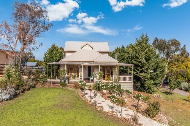 11 Roberts Street, VIC 3463
