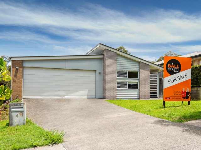 4 Dumaresq Street, QLD 4211