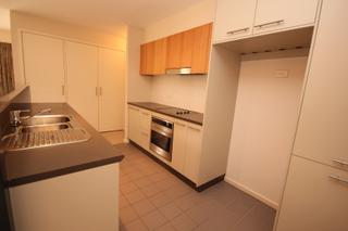 Kitchen (2011-08-16)