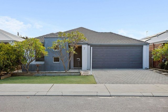7 Alverda Parade, WA 6069