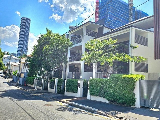 19/71 Birley Street, QLD 4000