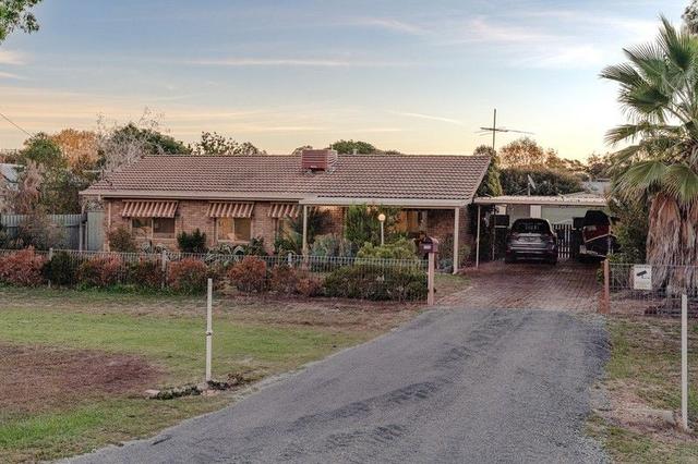 135 Hammer Street, NSW 2643