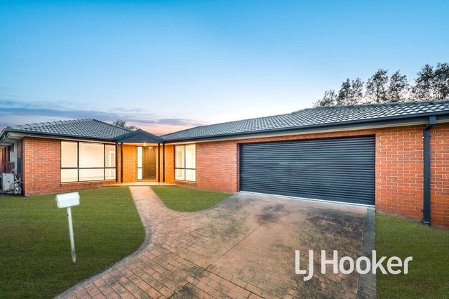 8 Taunton Court, VIC 3805