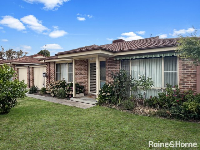 8/47 Walker Crescent, NSW 2619