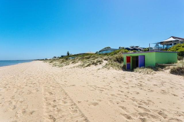 Bathing Box 18 Frankston Foreshore, VIC 3199