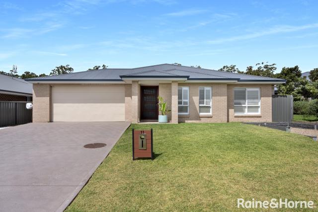 11 Silvereye Close, NSW 2541
