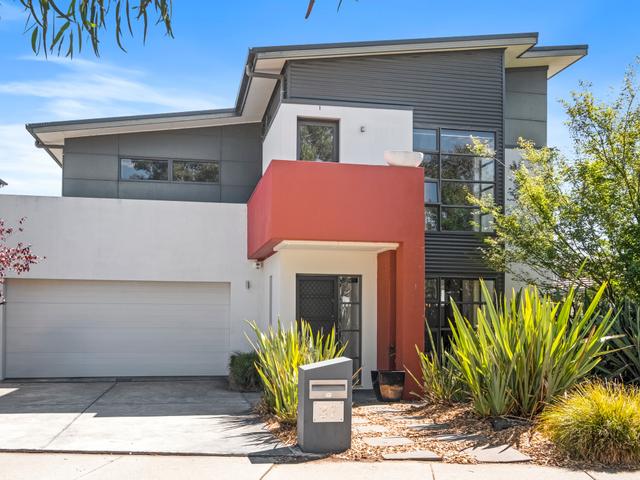 37 Amy Ackman Street, ACT 2914