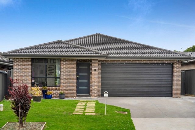14 Anvil Avenue, NSW 2570
