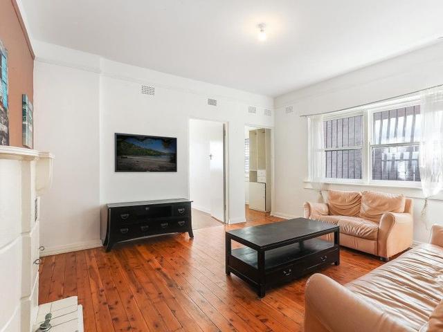 2/125A Old South Head Road, NSW 2022