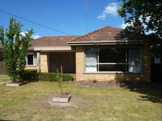 715 Pleasant Street South, VIC 3350