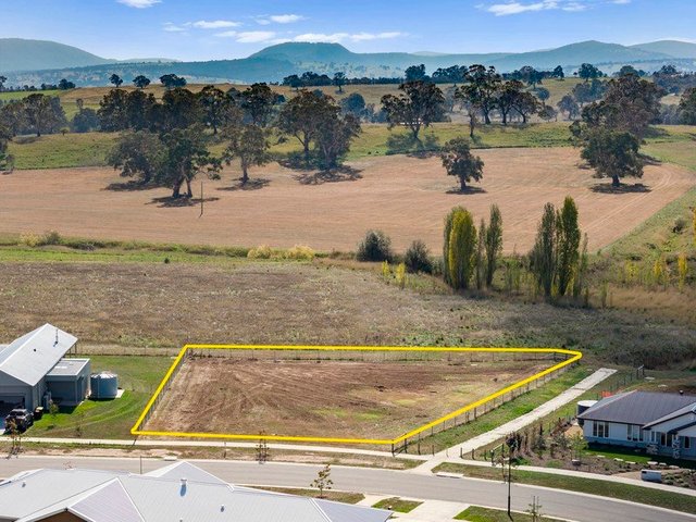 9 Greenslopes Avenue., VIC 3722