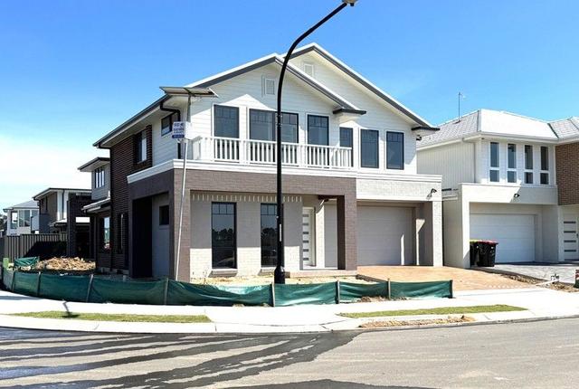 54 Greenough  Crescent, NSW 2765