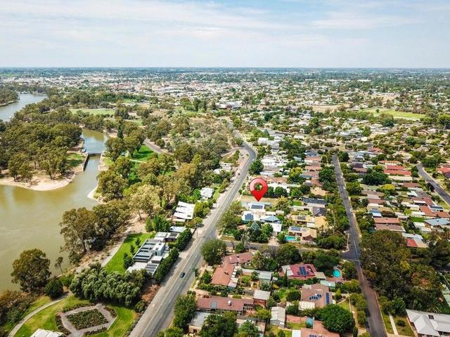 2Lot/271B Cureton Avenue, VIC 3500