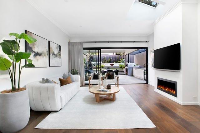 77 St Georges Crescent, NSW 2047