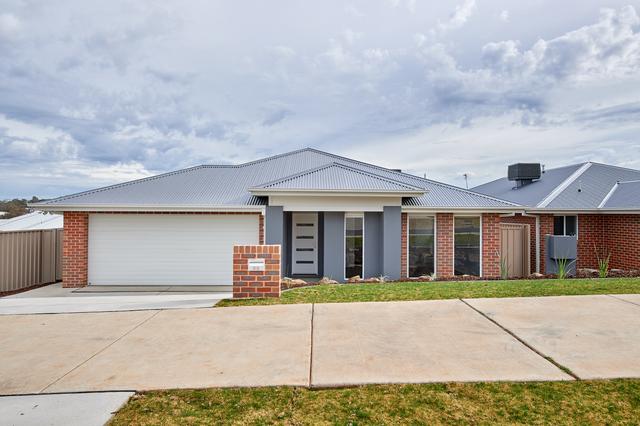 89 Bradman Drive, NSW 2650