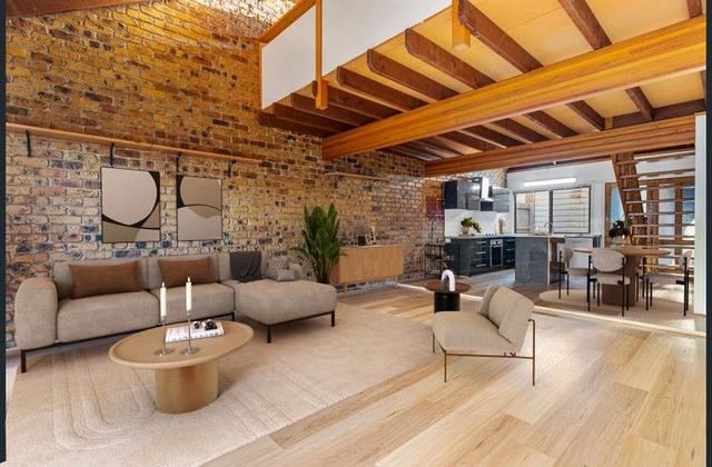 4/30 Warrener Street, QLD 4211