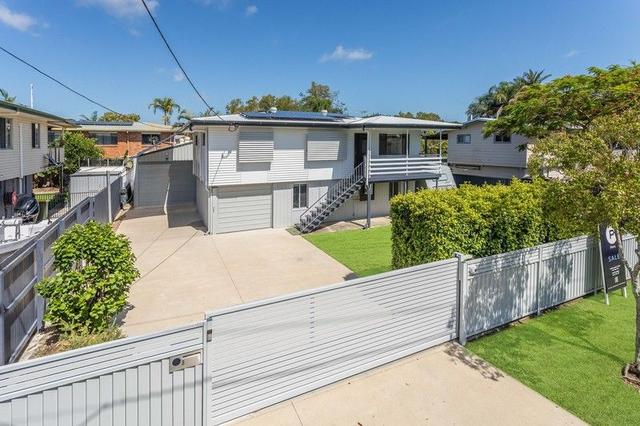 8 Wendy Crescent, QLD 4019