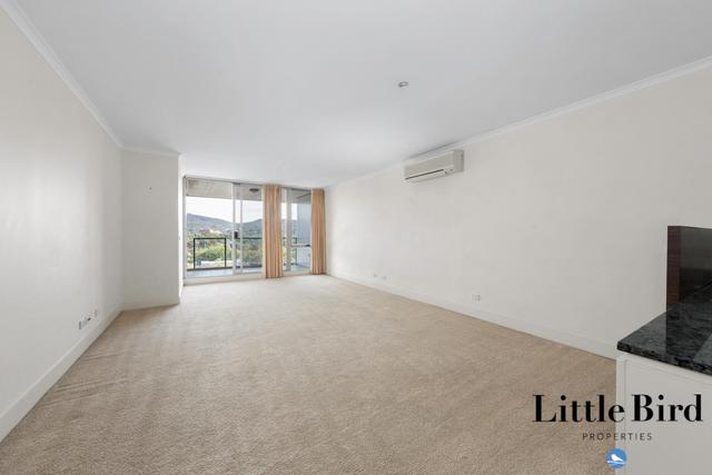32/18 Moore Street, ACT 2612