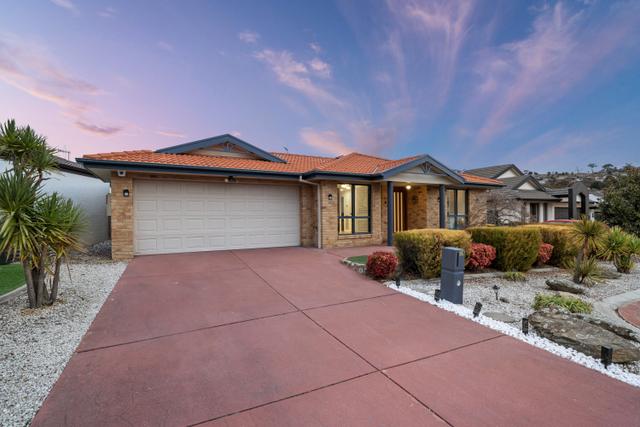 18 Oxenham Circuit, ACT 2906