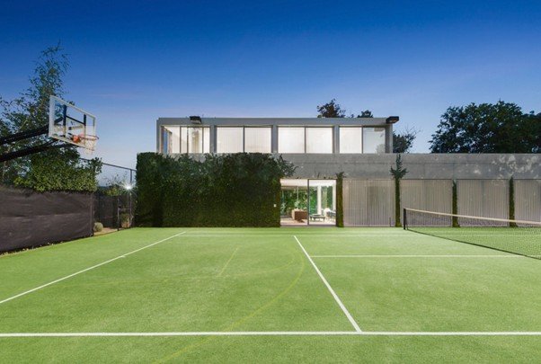 4 Weston Street, ACT 2600