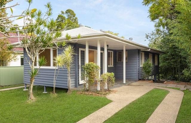 92 Taringa Parade, QLD 4068