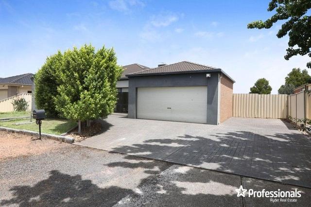 10 Carlyon Close, VIC 3337