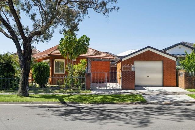 6 Wilga Street, NSW 2196