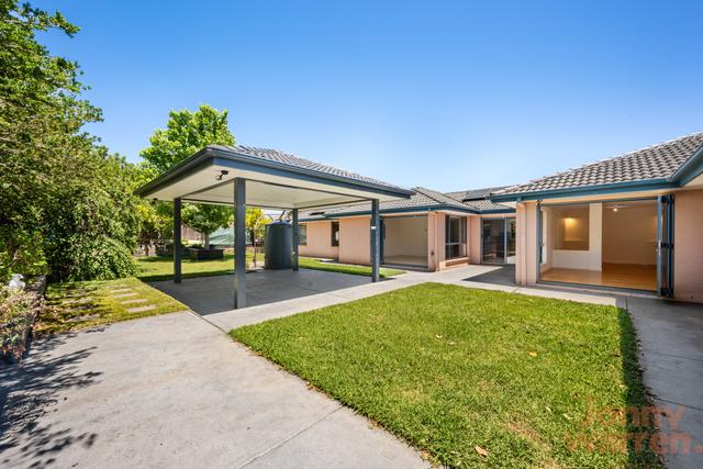 5 Freestone Crescent, NSW 2619