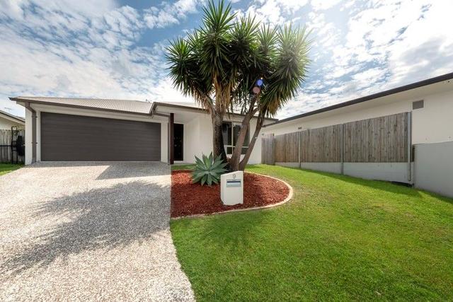 9 Winchester Crescent, QLD 4209