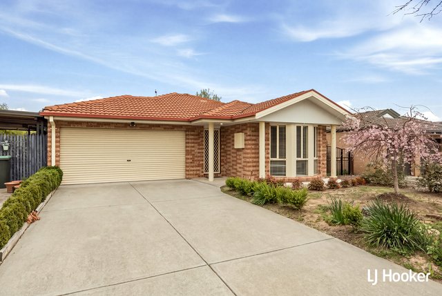 12 Akubra Place, ACT 2615