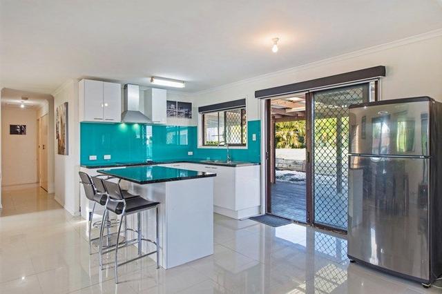 15 Jamberoo Street, QLD 4127