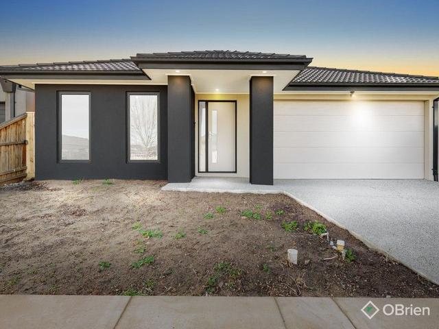 8 Webber Drive, VIC 3336