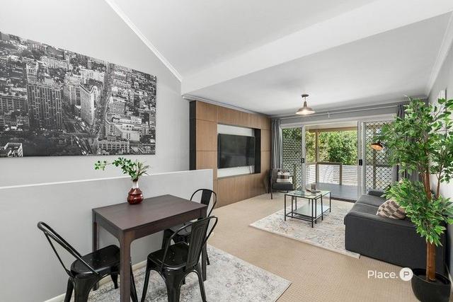 3/95 Strickland Terrace, QLD 4075