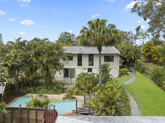 4 Woodland Drive, QLD 4227