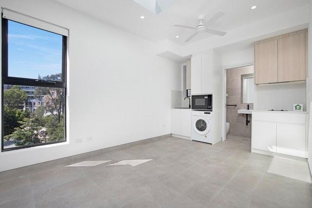 8/16 Billabong  Street, NSW 2145