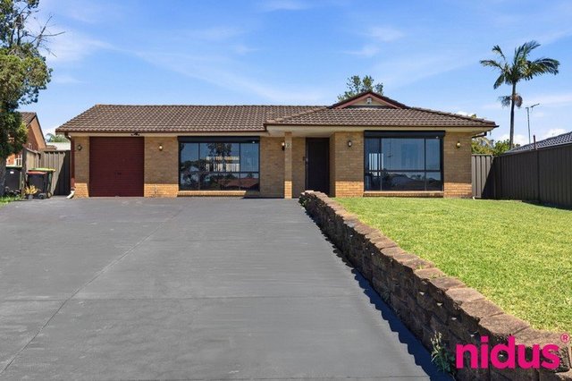 12 Lawton Place, NSW 2761