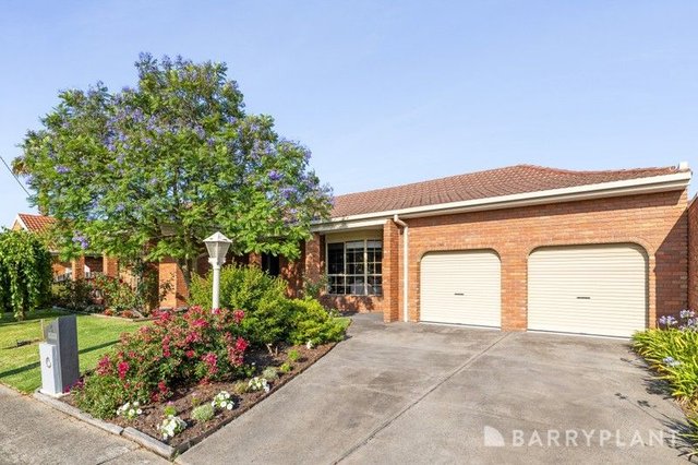 4 Oban Court, VIC 3059
