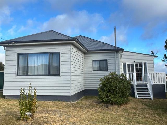45 Commens Street, NSW 2845
