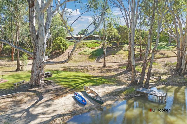 18 Clifton Street East Via Mathoura, VIC 3564