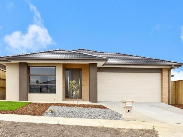 10 Gyrfalcon Way, VIC 3754