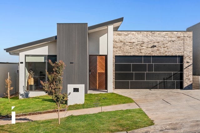 4 Orator Street, ACT 2611