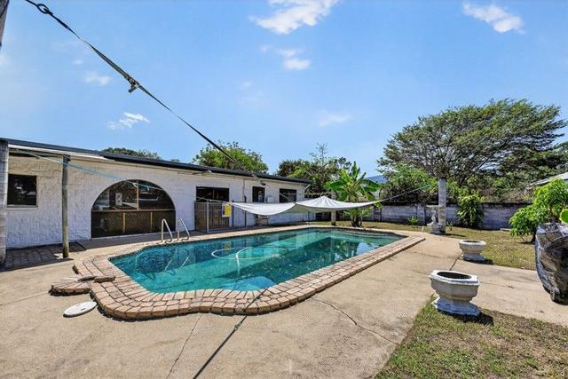 12 Cameron Court, QLD 4815
