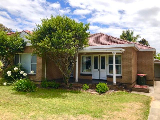 52 Lynwen Crescent, NSW 2216