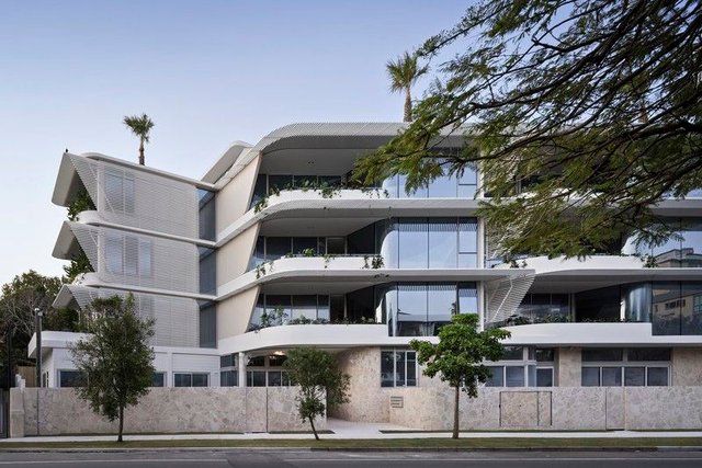 201/121 Oxlade Drive, QLD 4005