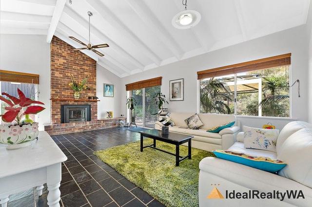 23 Farleigh Drive, WA 6155