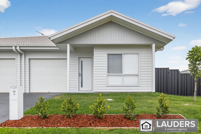 2/18 Cubbaroo Street, NSW 2430