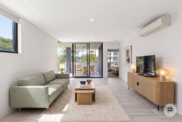 212/8 Hunt Street, QLD 4007